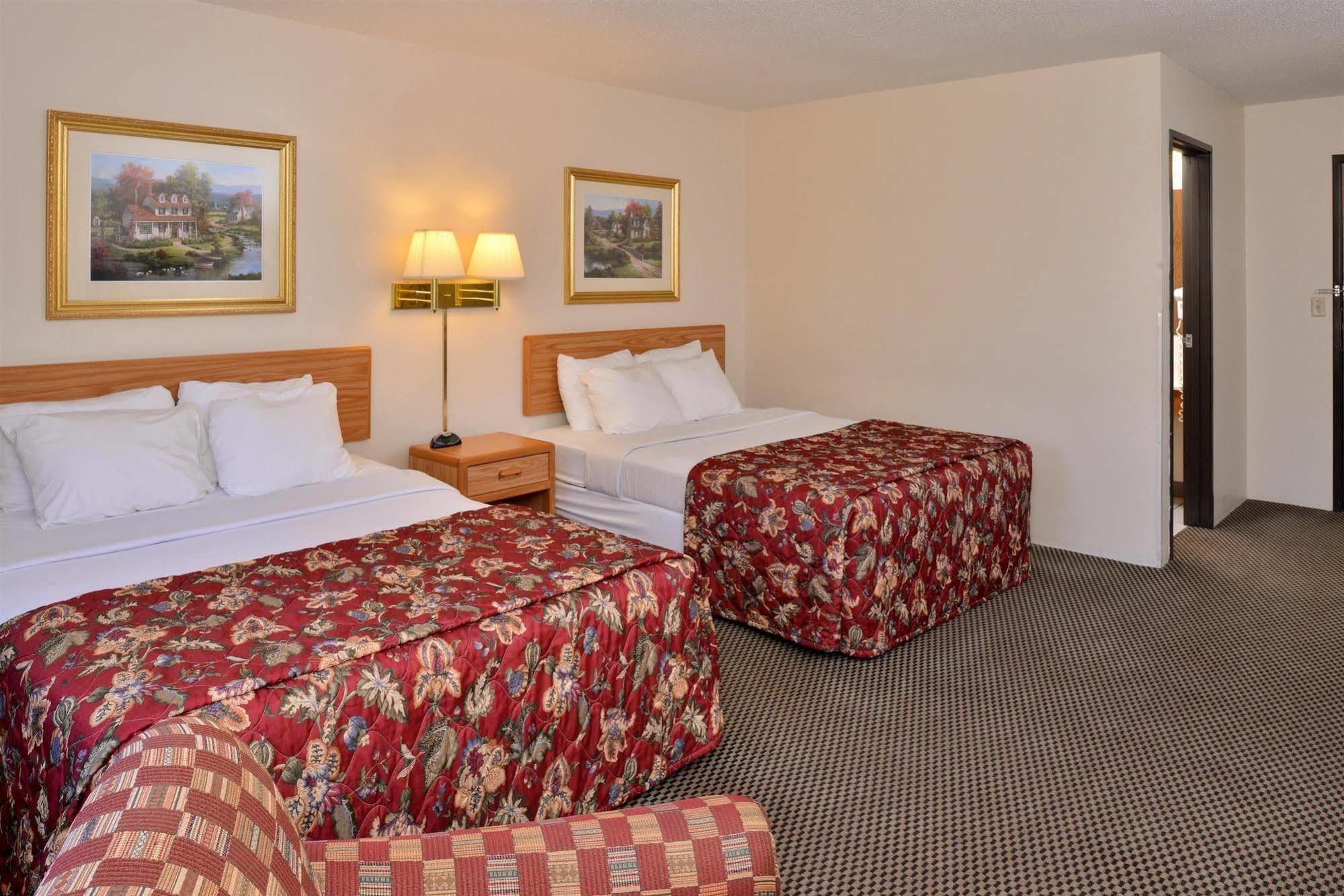 Magnuson Hotel Ironwood Extérieur photo